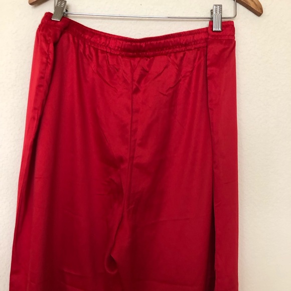 Ink + Ivy.  Red Satin Pajamas Set Button Down Top Drawstring Pants Size XXL - Picture 9 of 9